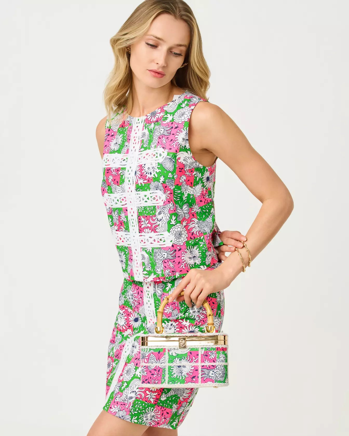 Annaleese Sleeveless Cropped Top