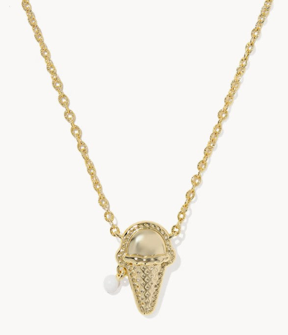 Kendra Scott Ice Cream Gold Short Pendant Necklace / Ivory Mother-of-Pearl