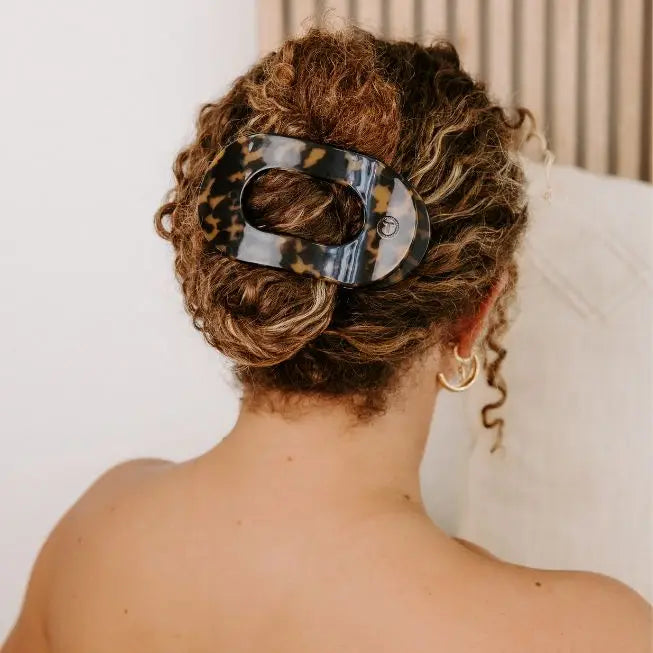 Round Flat Hair Clip - Large - Tortoise
