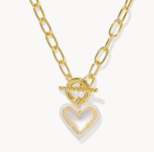 Kendra Scott Ari Heart Enamel Frame Link And Chain Necklace /   Gold Ivory Mother Of Pearl