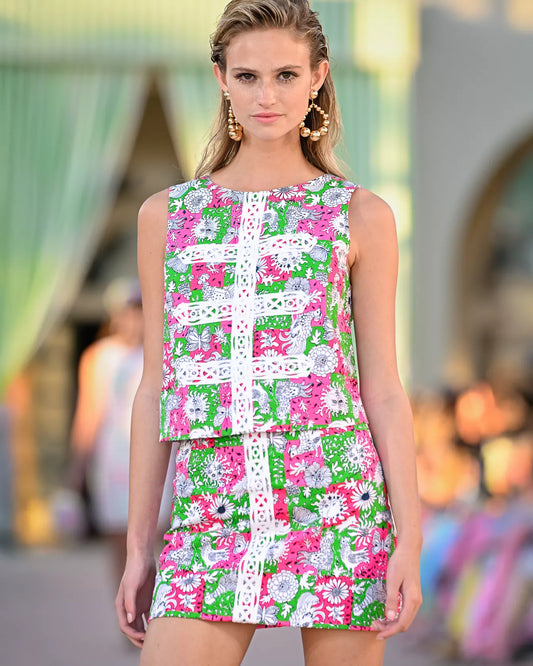 Annaleese Sleeveless Cropped Top