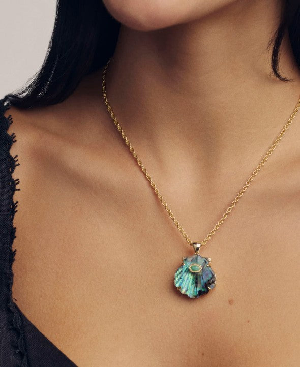 Kendra Scott Lucia Shell Gold Short Pendant Necklacee / Abalone Shell,